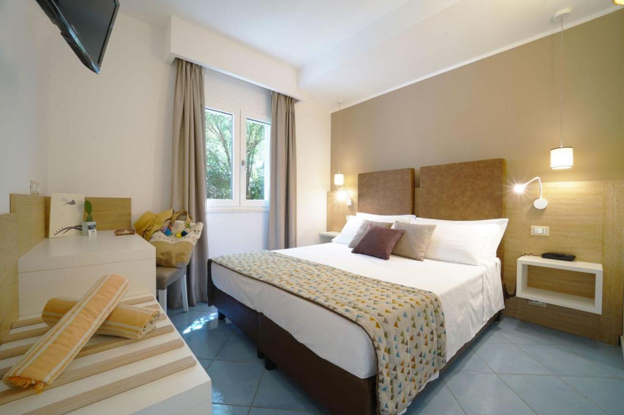 Baia Del Godano Resort & Spa Capo Vaticano Kültér fotó