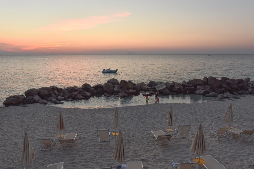 Baia Del Godano Resort & Spa Capo Vaticano Kültér fotó