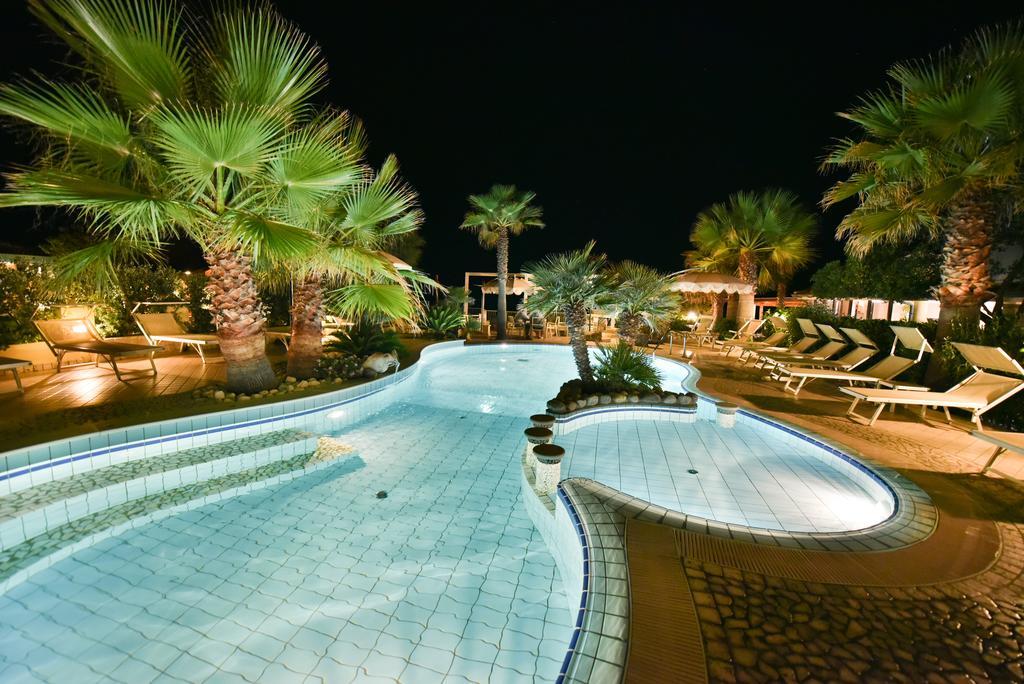 Baia Del Godano Resort & Spa Capo Vaticano Kültér fotó